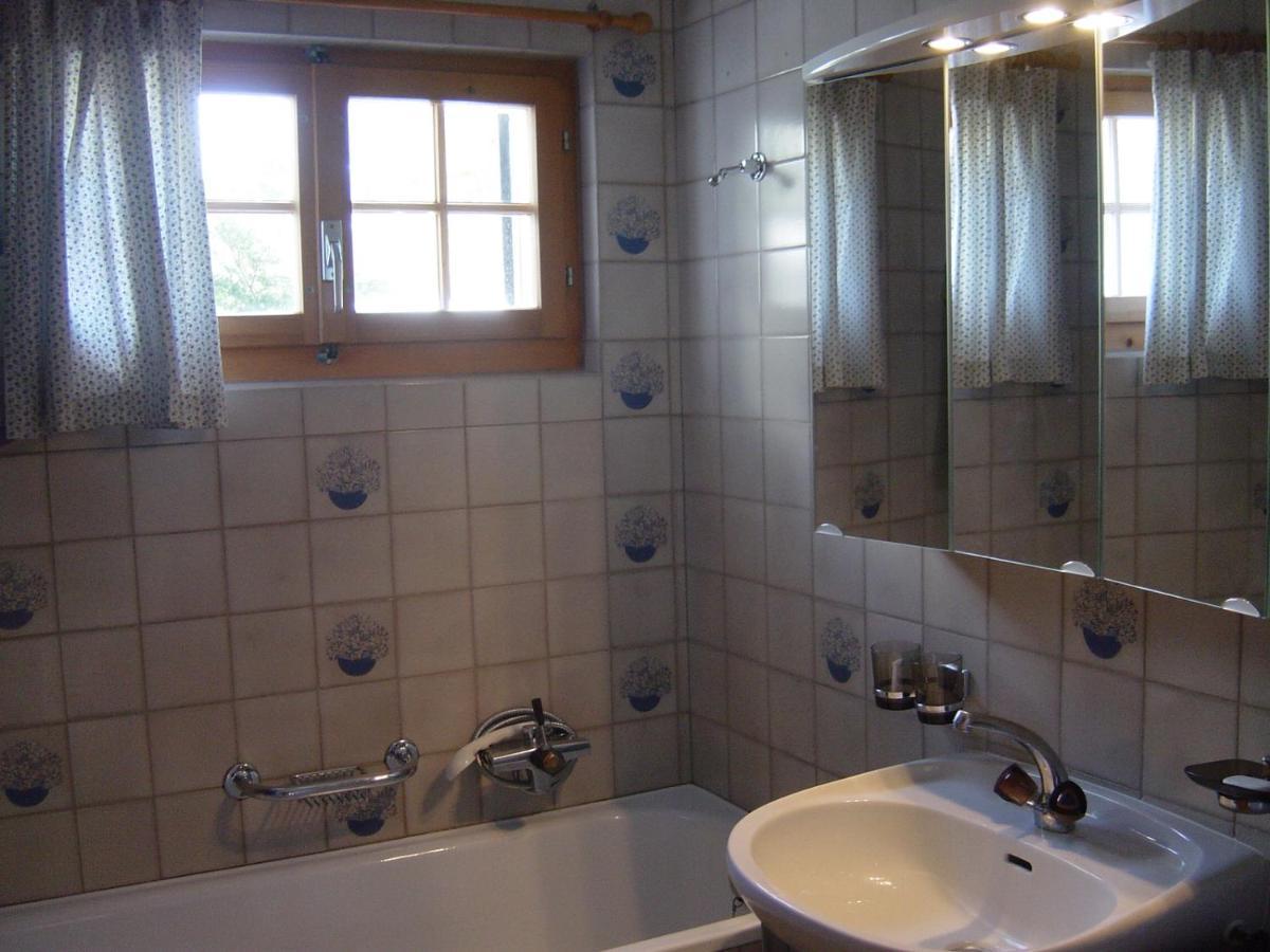 Charming Chalet With Panoramic View And Private Parking In Gruyere グリュイエール エクステリア 写真